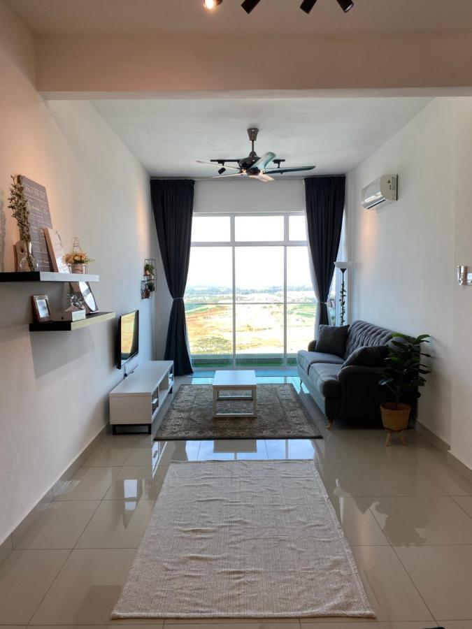 Family Stay, Sepang Klia, Free 2 Parking&Unifi Buitenkant foto