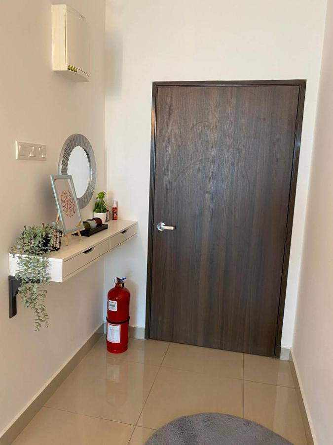 Family Stay, Sepang Klia, Free 2 Parking&Unifi Buitenkant foto